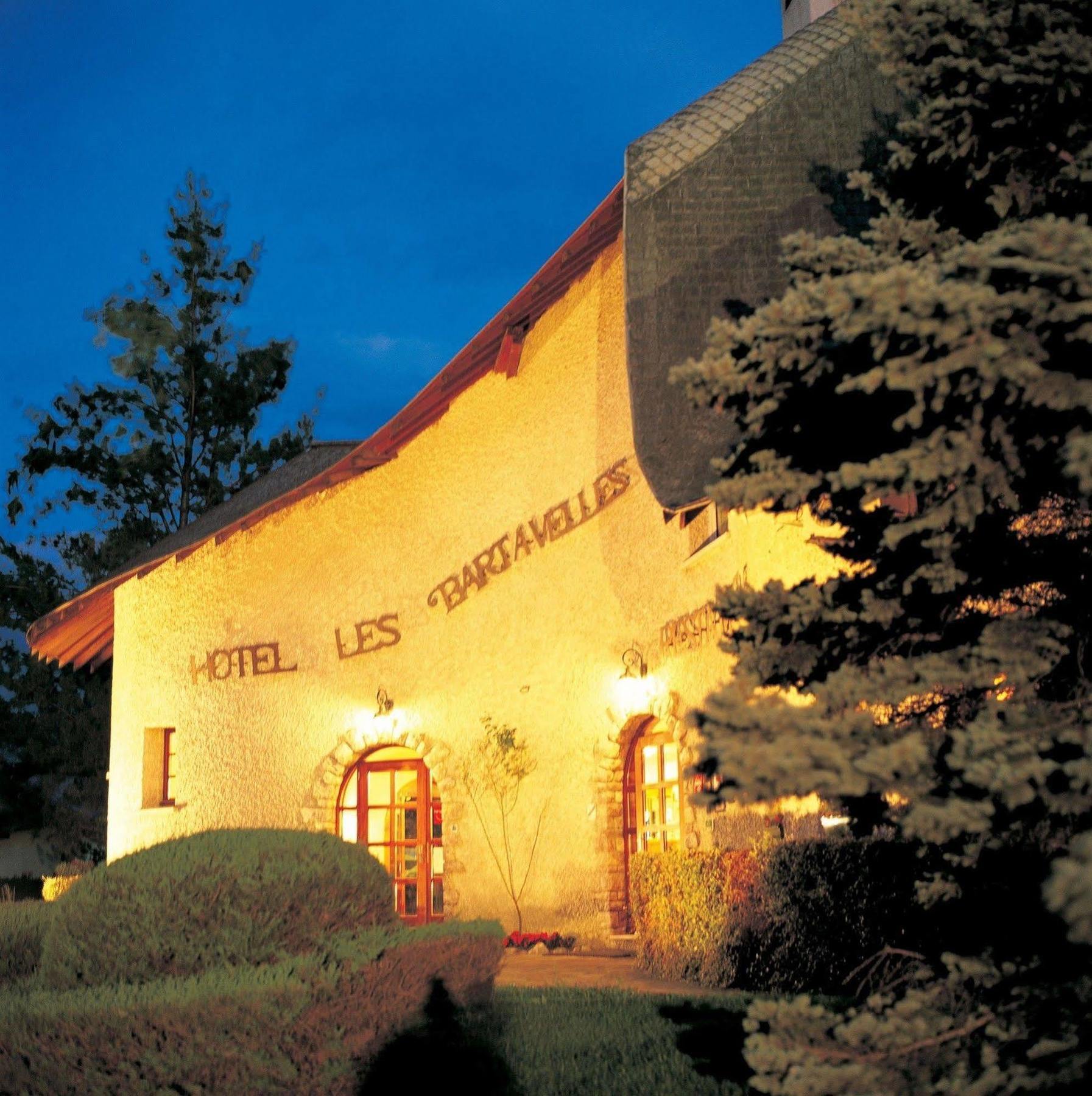 Hotel & Spa Les Bartavelles Crots Exterior photo